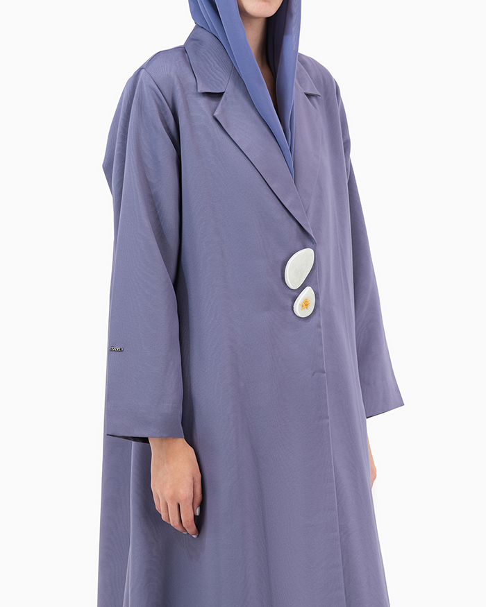Model wears Purple Abaya With 2 Buttons