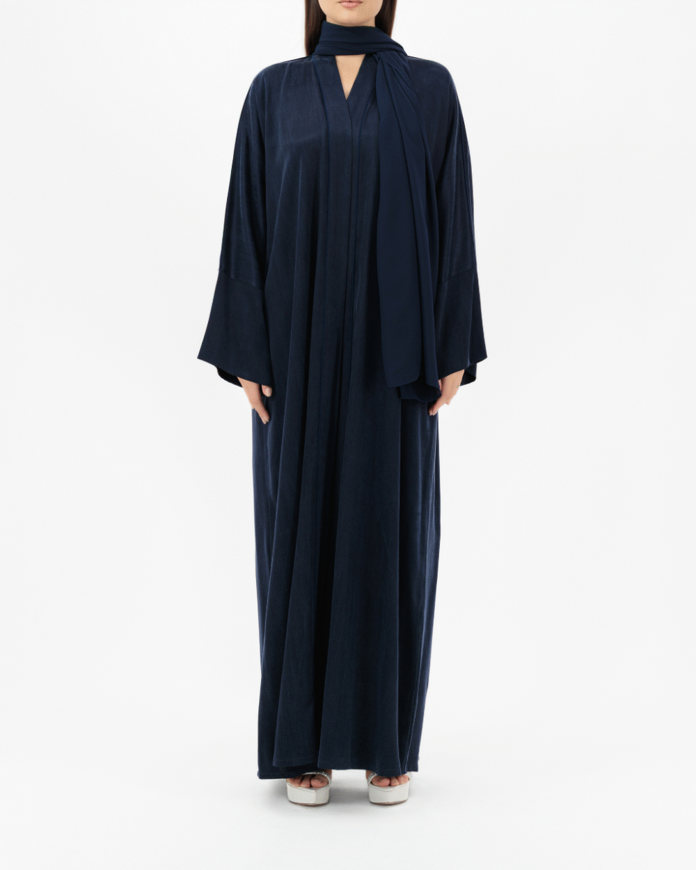 Model wears Bamboo | Navy Blue