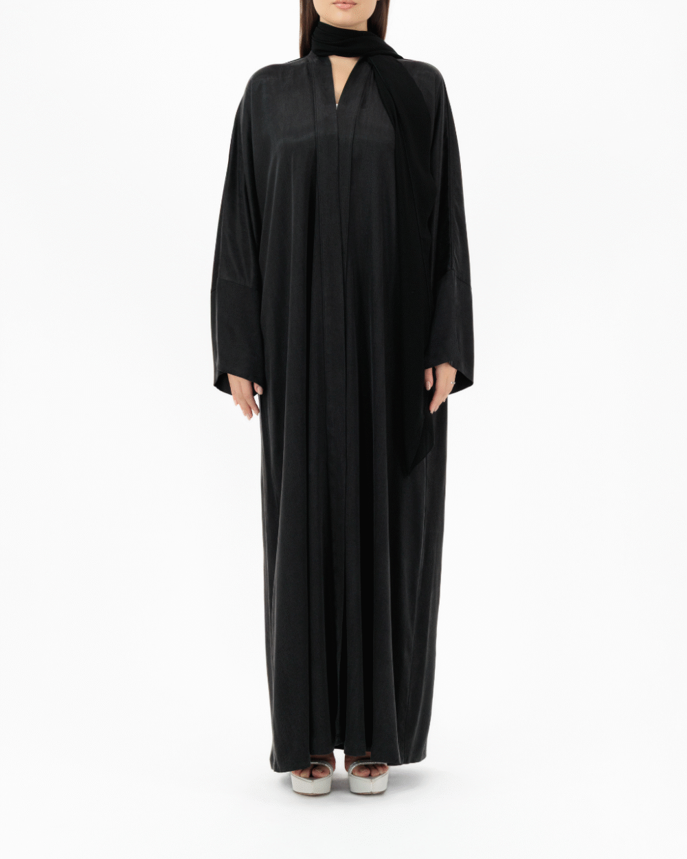 Model wears Bamboo | Black